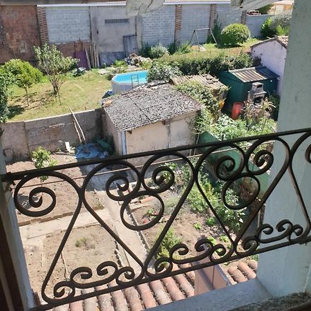 Petit Coin En Lomagne Pour La Nuit Apartman Beaumont-de-Lomagne Kültér fotó