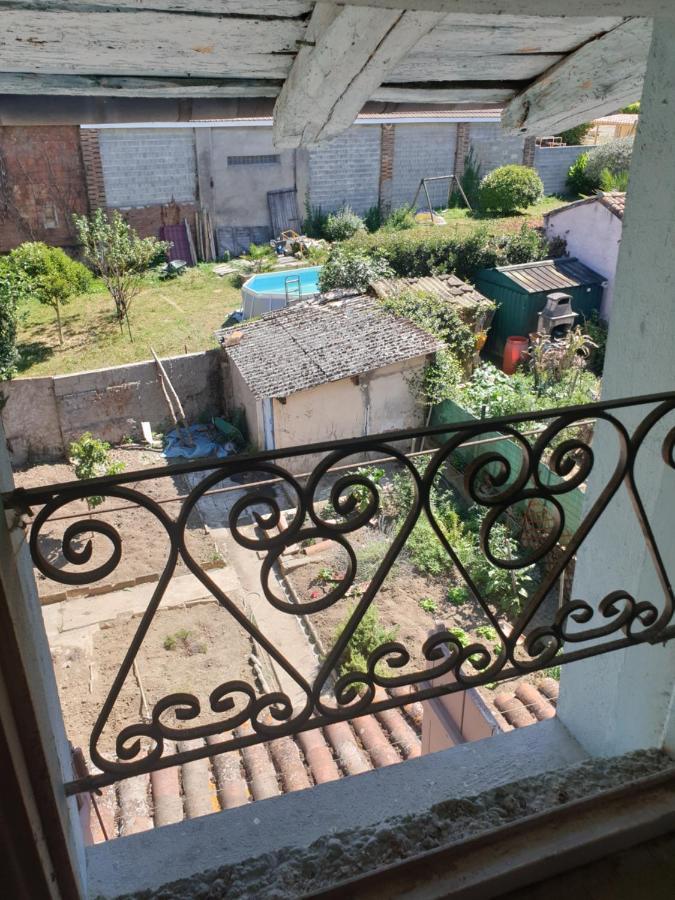Petit Coin En Lomagne Pour La Nuit Apartman Beaumont-de-Lomagne Kültér fotó